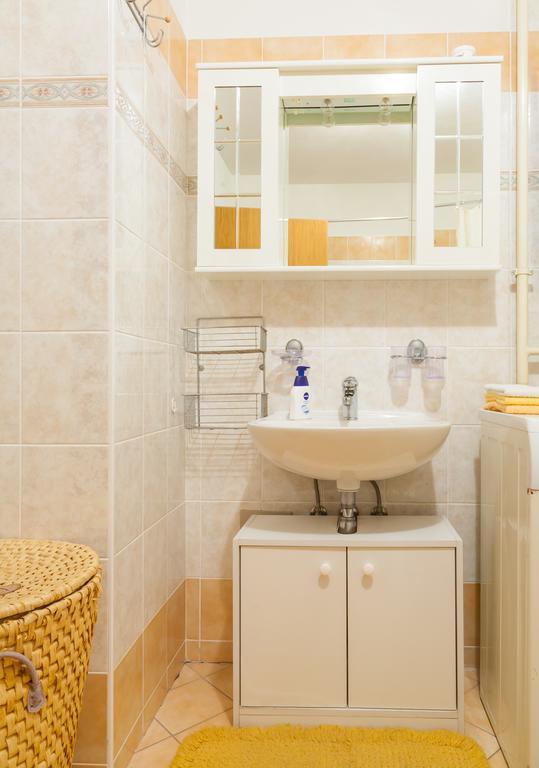 Apartment Aldo * Pula